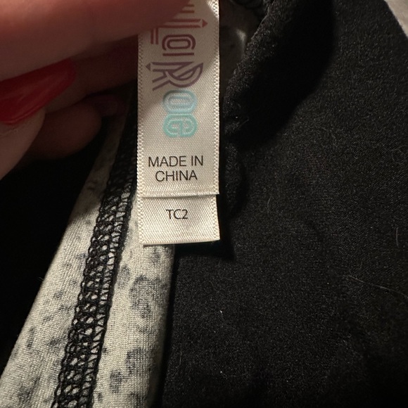 Lularoe size TC2 Black and Pink Ombre Leggings - Picture 5 of 5